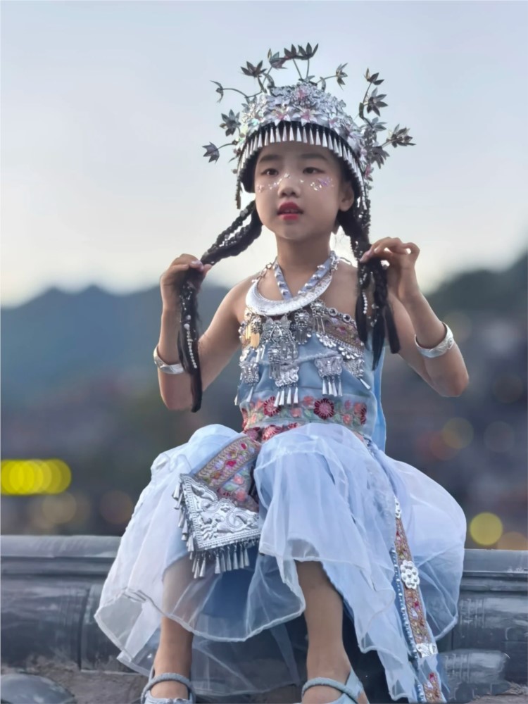 New light blue family-friendly - đánh giá và giá Photography Lighting For Portraits